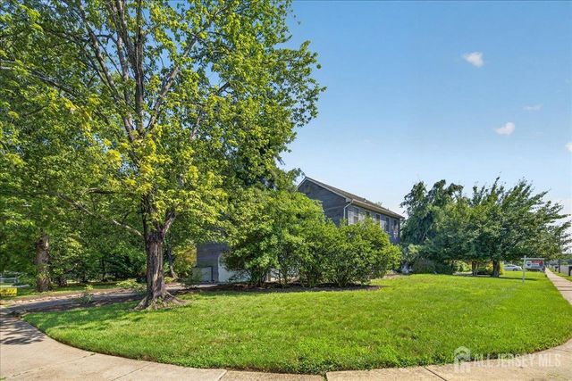 1 Dutchess Lane, South Brunswick, NJ 08810