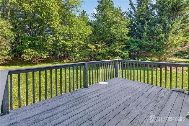 1 Dutchess Lane, South Brunswick, NJ 08810