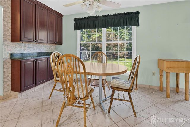 1 Dutchess Lane, South Brunswick, NJ 08810