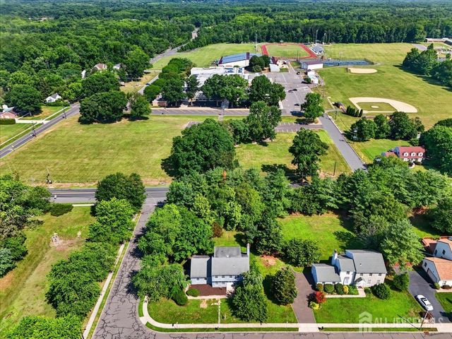 1 Dutchess Lane, South Brunswick, NJ 08810