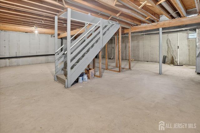 1 Dutchess Lane, South Brunswick, NJ 08810