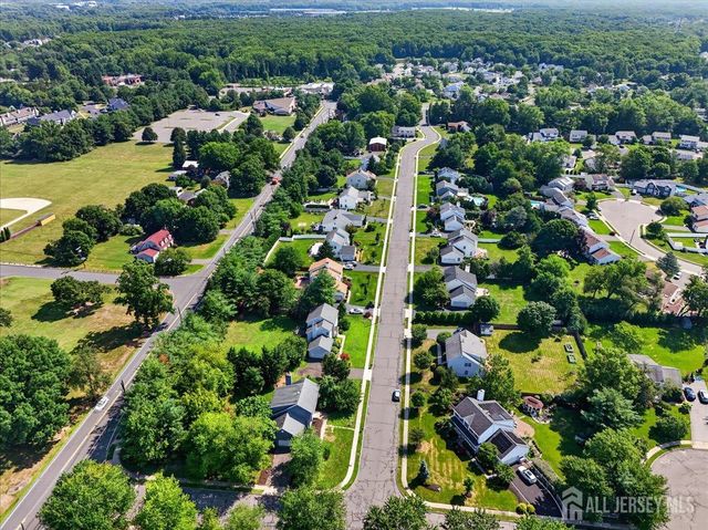 1 Dutchess Lane, South Brunswick, NJ 08810