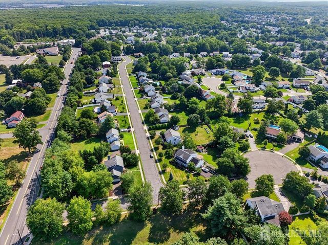 1 Dutchess Lane, South Brunswick, NJ 08810