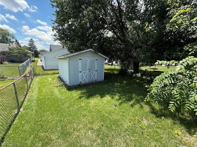 2916 Joseph Place NW, Canton, OH 44708