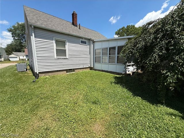 2916 Joseph Place NW, Canton, OH 44708