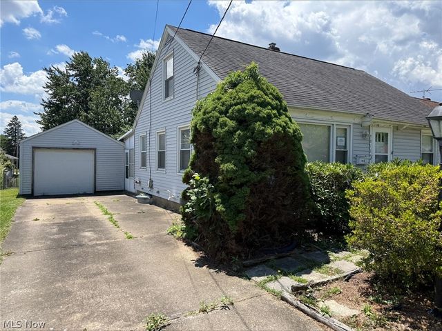 2916 Joseph Place NW, Canton, OH 44708