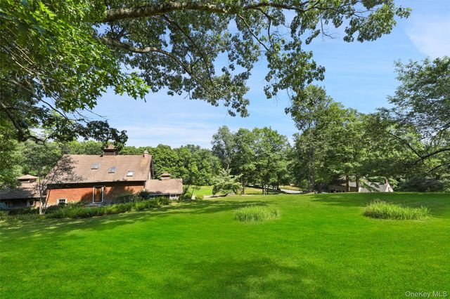 326 Bedford Center Road, Bedford Hills, NY 10506