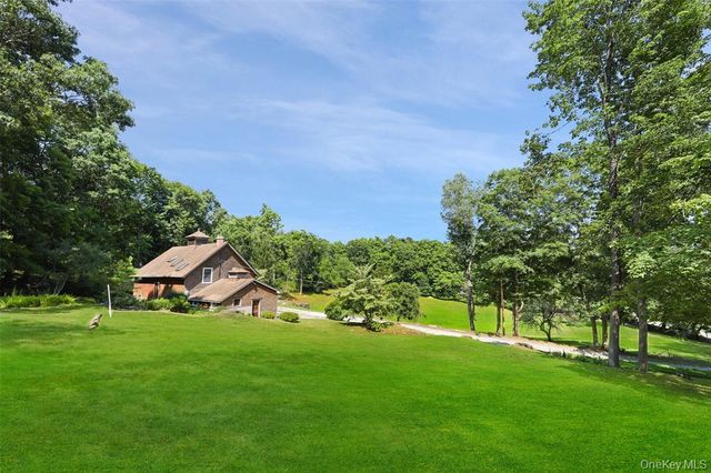 326 Bedford Center Road, Bedford Hills, NY 10506