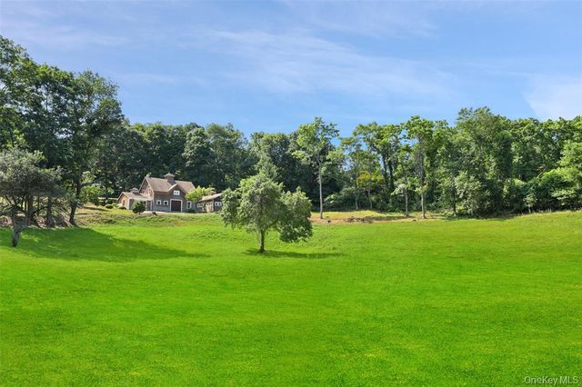 326 Bedford Center Road, Bedford Hills, NY 10506