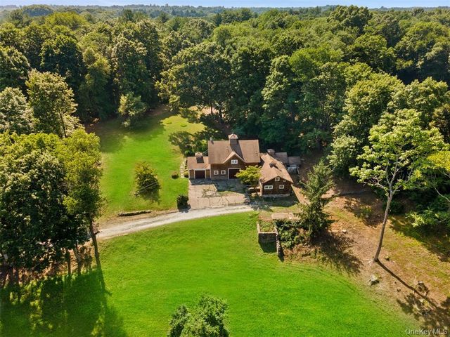 326 Bedford Center Road, Bedford Hills, NY 10506