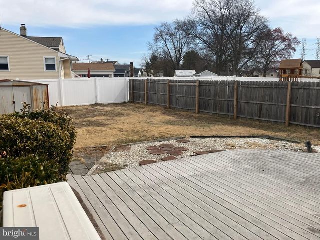 601 WILLOW DR, Cinnaminson, NJ 08077