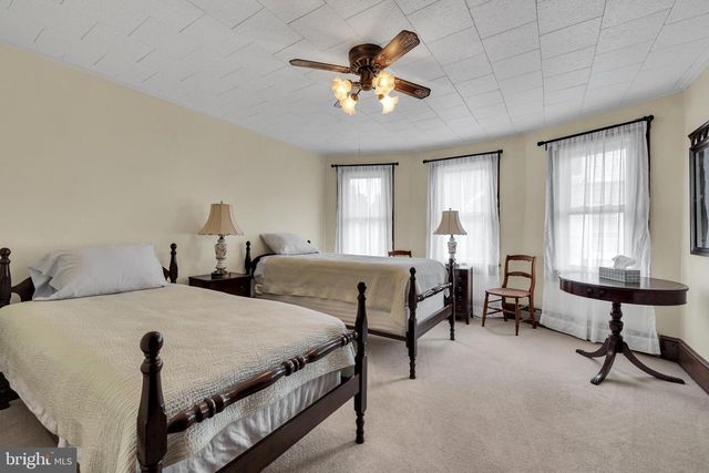 207 COMMERCE ST, Harrington, DE 19952