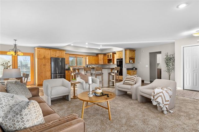 823 Ollie St, Billings, MT 59106