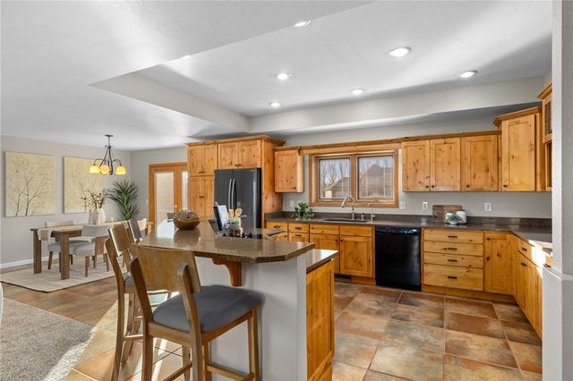 823 Ollie St, Billings, MT 59106