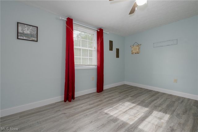 2912 Prange Drive, Cuyahoga Falls, OH 44223