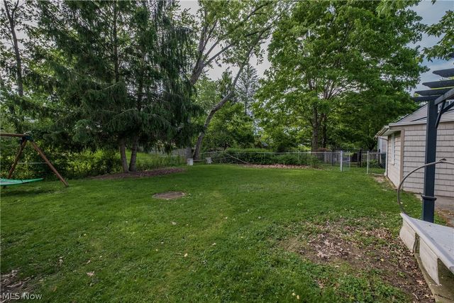 2912 Prange Drive, Cuyahoga Falls, OH 44223