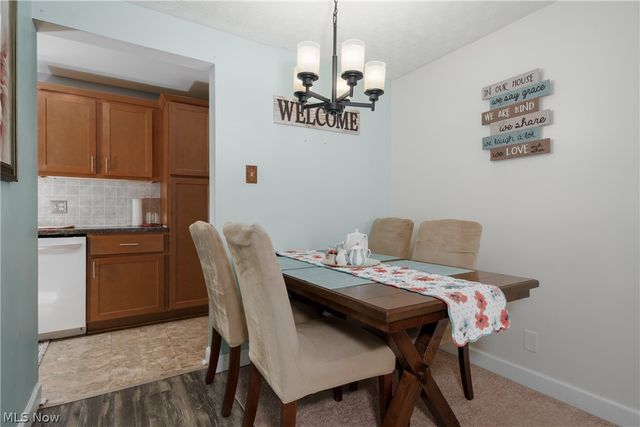 2912 Prange Drive, Cuyahoga Falls, OH 44223