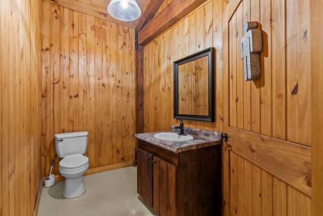 9 County Road 517, Elba, AL 36323