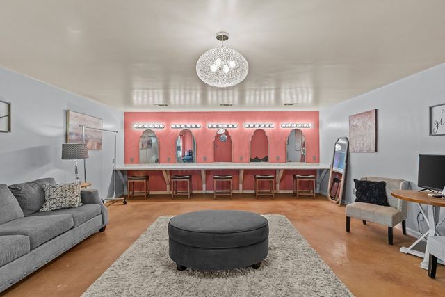 9 County Road 517, Elba, AL 36323