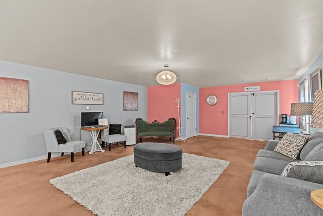 9 County Road 517, Elba, AL 36323