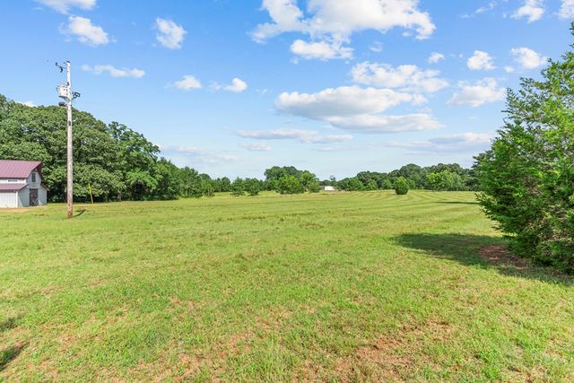 9 County Road 517, Elba, AL 36323