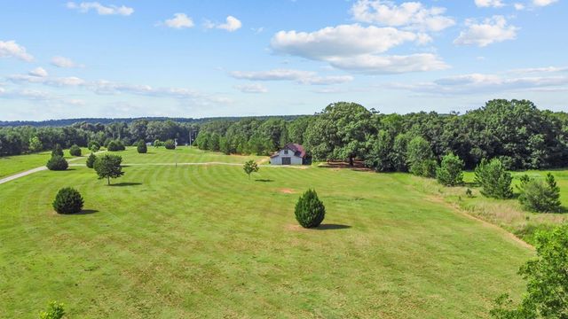 9 County Road 517, Elba, AL 36323