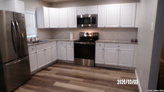 1003 E Randall, Beeville, TX 78102