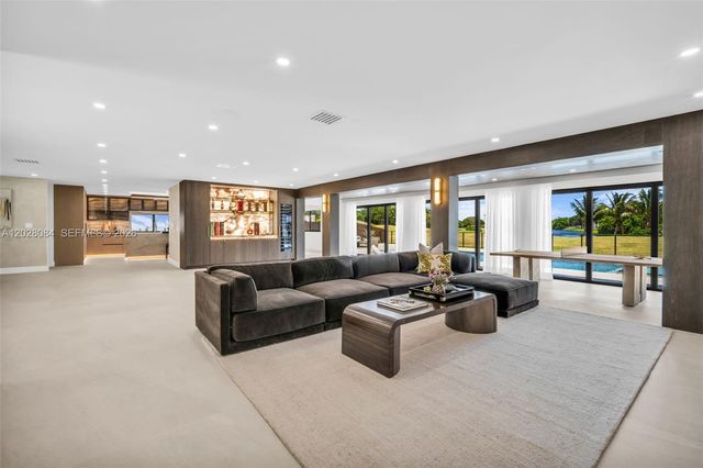 4220 Casper Court, Hollywood, FL 33021