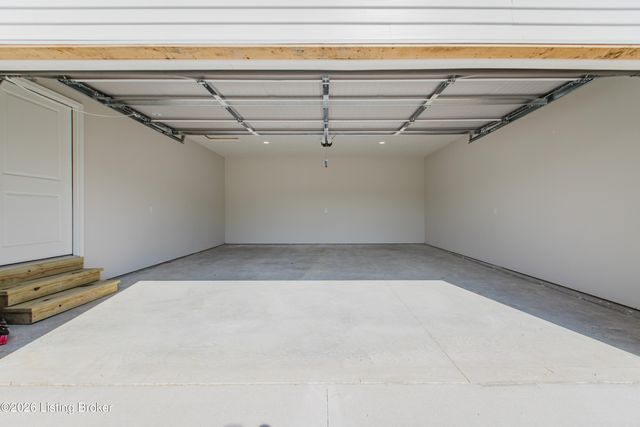 480 Cecil Ave, Cecilia, KY 42724