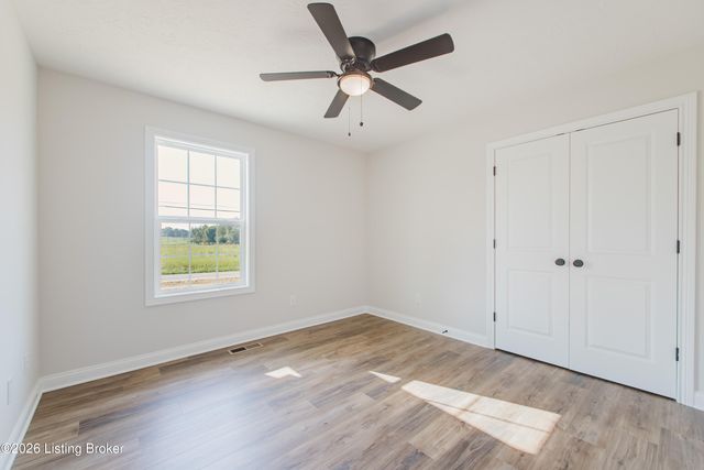 480 Cecil Ave, Cecilia, KY 42724