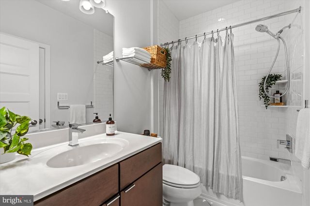 3324 7TH ST NE, Washington, DC 20017