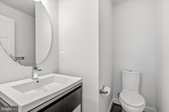 3324 7TH ST NE, Washington, DC 20017