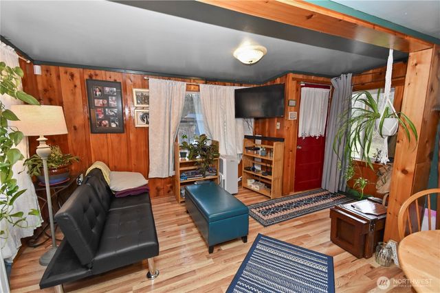 41557 Cape Horn Drive, Concrete, WA 98237