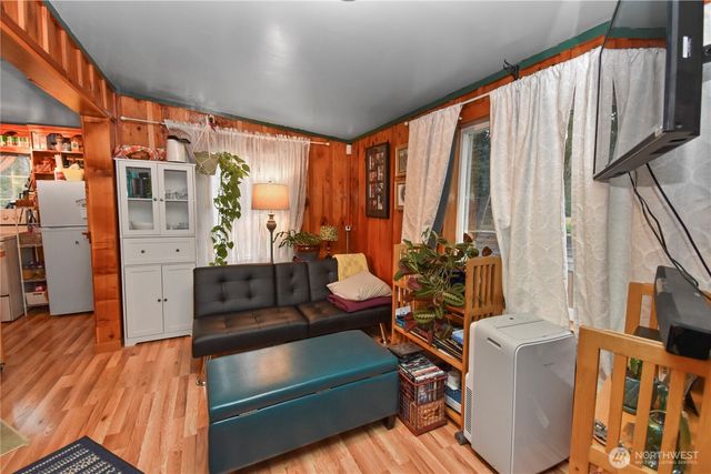 41557 Cape Horn Drive, Concrete, WA 98237