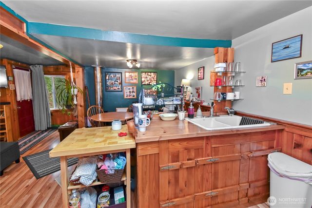 41557 Cape Horn Drive, Concrete, WA 98237