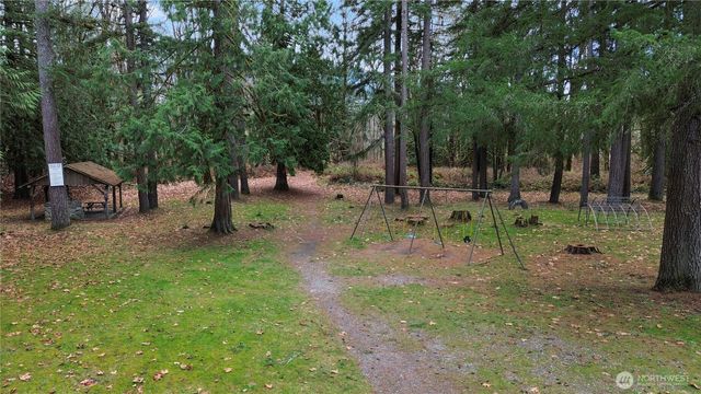 41557 Cape Horn Drive, Concrete, WA 98237