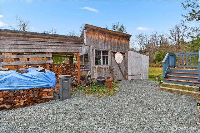 41557 Cape Horn Drive, Concrete, WA 98237