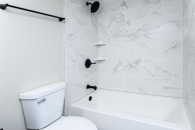 10935 S Thomas Avenue S, Bloomington, MN 55431