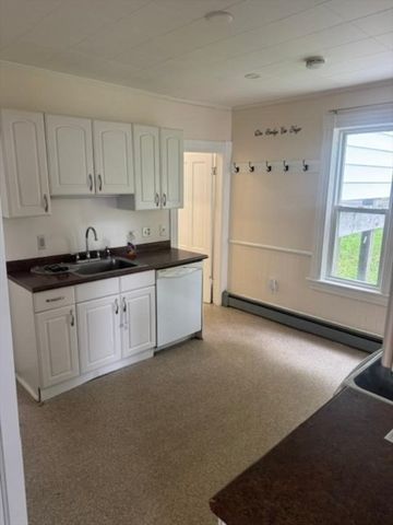 242 Pine St. 2, Gardner, MA 01440
