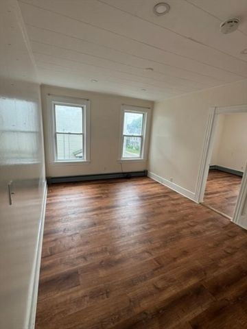 242 Pine St. 2, Gardner, MA 01440
