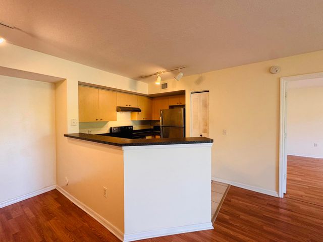 4171 San Marino Boulevard 108, West Palm Beach, FL 33409