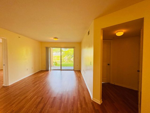 4171 San Marino Boulevard 108, West Palm Beach, FL 33409