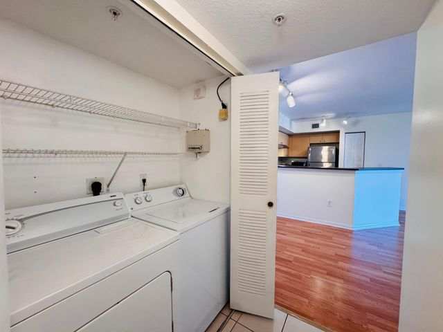 4171 San Marino Boulevard 108, West Palm Beach, FL 33409
