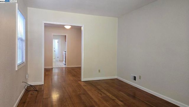 702 Solano Ave, Albany, CA 94706