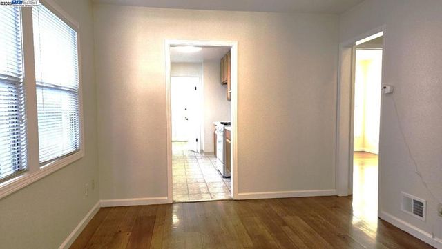 702 Solano Ave, Albany, CA 94706