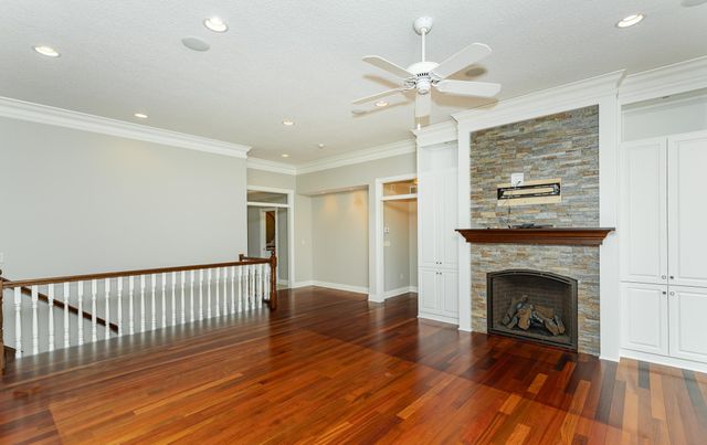 848 Fox Valley Place SW, Rochester, MN 55902