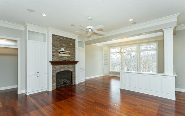 848 Fox Valley Place SW, Rochester, MN 55902