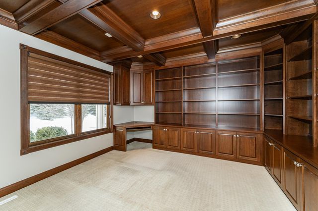 848 Fox Valley Place SW, Rochester, MN 55902