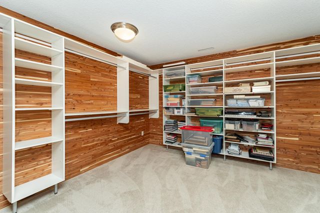 848 Fox Valley Place SW, Rochester, MN 55902