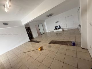 14800 NW 2nd Avenue B, Miami, FL 33168